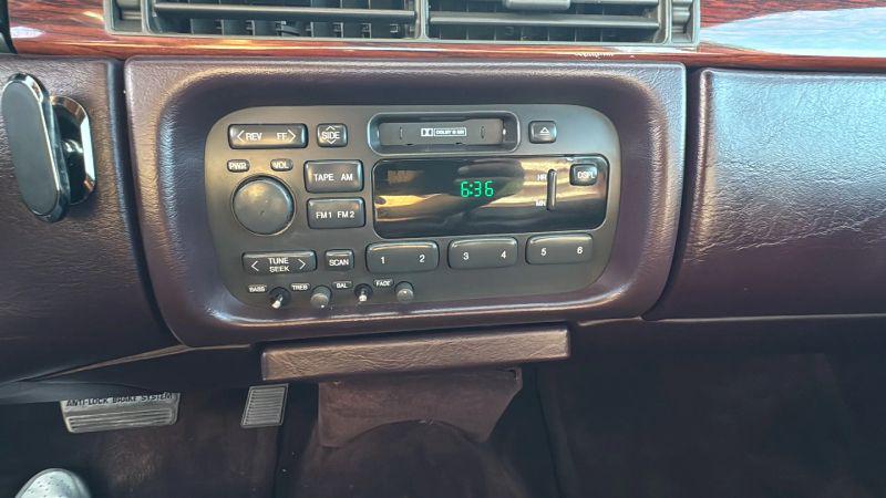 1996 Cadillac DeVille Base