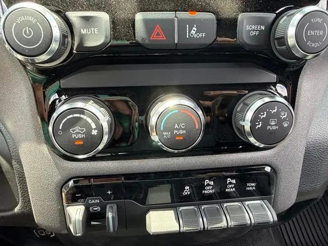 2026 Ram 1500 Warlock Crew Cab 4x4 57 Box