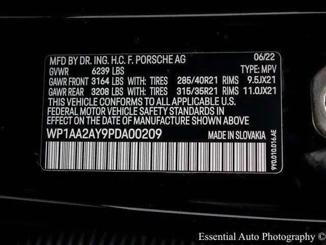 2023 Porsche Cayenne Platinum Edition