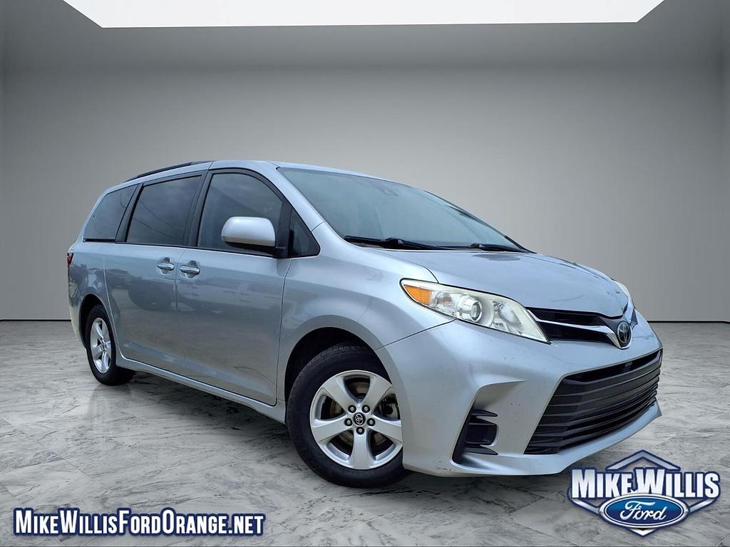 Celestial Silver Metallic 2019 Toyota Sienna Minivan Front-Wheel Drive 8-Speed Automatic