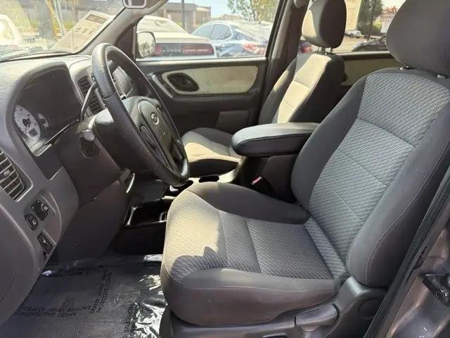 2003 Ford Escape XLT
