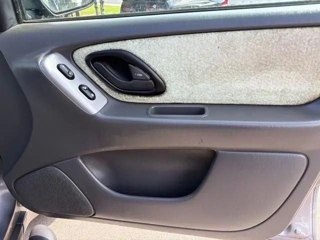 2003 Ford Escape XLT