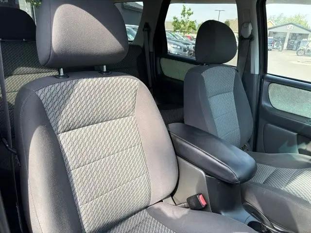 2003 Ford Escape XLT