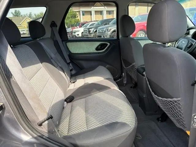 2003 Ford Escape XLT