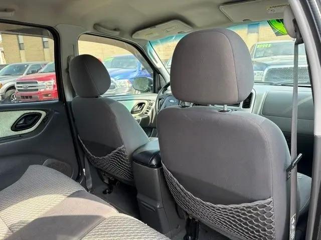 2003 Ford Escape XLT
