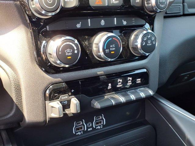 2026 Ram 1500 Big Horn Quad Cab 4x4 64 Box