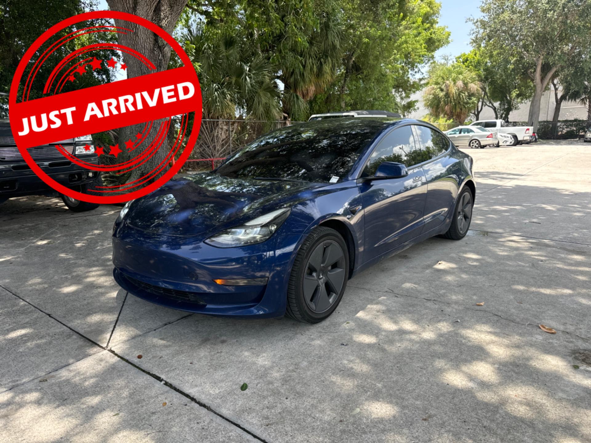 Deep Blue Metallic 2023 Tesla Model 3 Sedan Rear-Wheel Drive Automatic