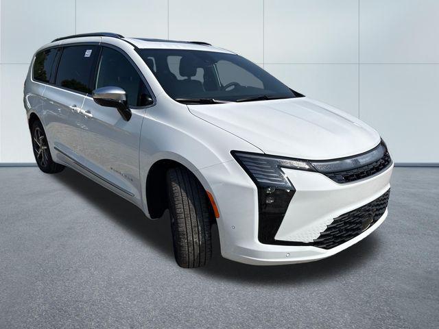 2027 Chrysler Pacifica Pinnacle