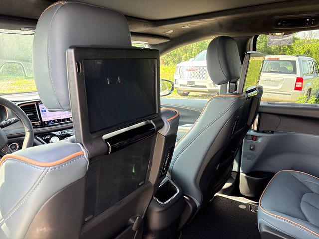 2027 Chrysler Pacifica Pinnacle