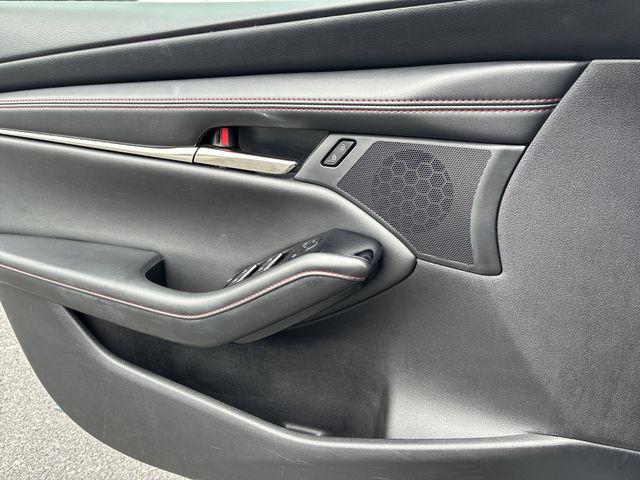 2024 Mazda Mazda3 2.5 S Carbon Edition