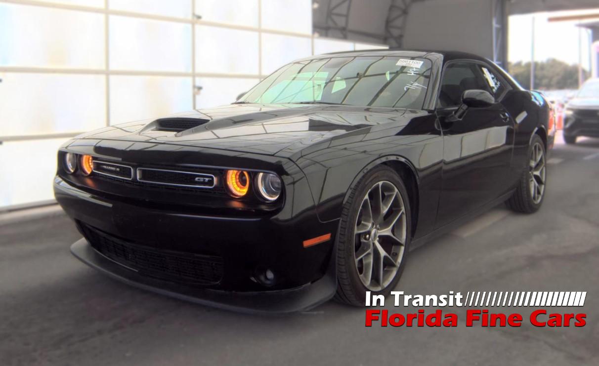 PITCH BLACK CLEARCOAT 2022 Dodge Challenger Coupe Rear-Wheel Drive Automatic