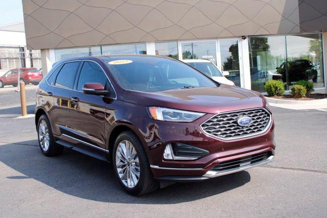 2022 Ford Edge Titanium for sale in LANSING, MI