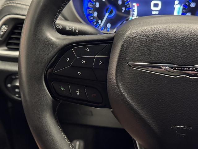 2022 Chrysler Pacifica Touring AWD