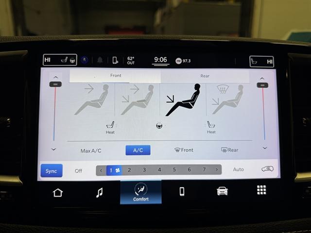 2022 Chrysler Pacifica Touring AWD
