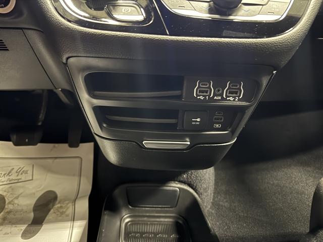 2022 Chrysler Pacifica Touring AWD