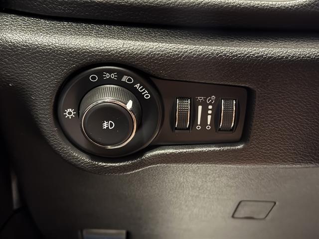 2022 Chrysler Pacifica Touring AWD