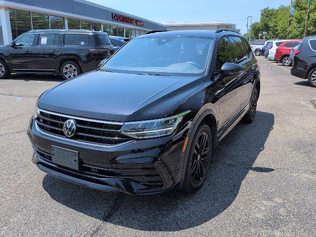 2022 Volkswagen Tiguan 2.0T SE R-Line Black