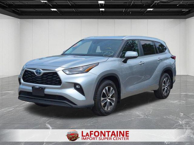 2023 Toyota Highlander Hybrid XLE for sale in Dearborn, MI