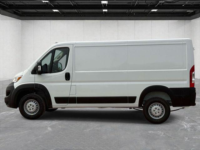 2026 Ram ProMaster Cargo Van Tradesman Low Roof 136 WB w/Pass Seat