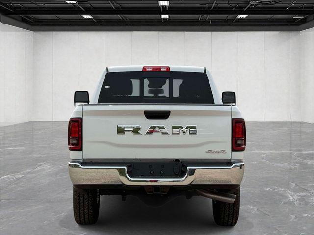 2026 Ram 3500 Tradesman Crew Cab 4x4 64 Box