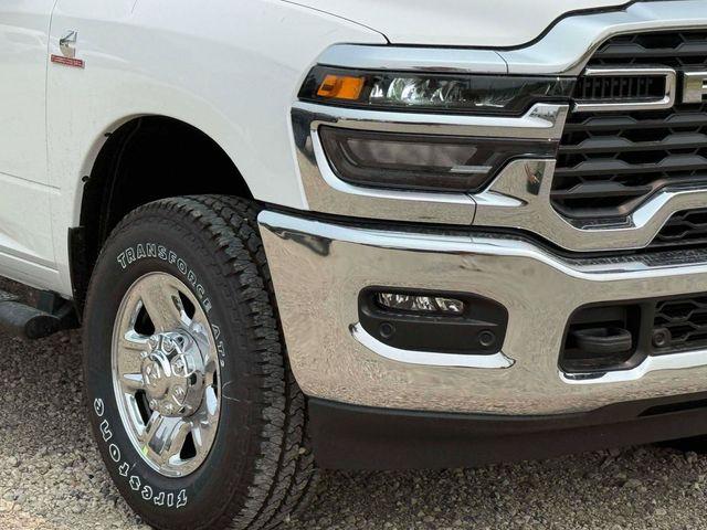 2026 Ram 3500 Tradesman Crew Cab 4x4 64 Box