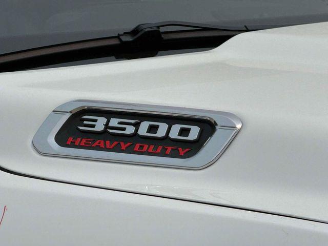 2026 Ram 3500 Tradesman Crew Cab 4x4 64 Box