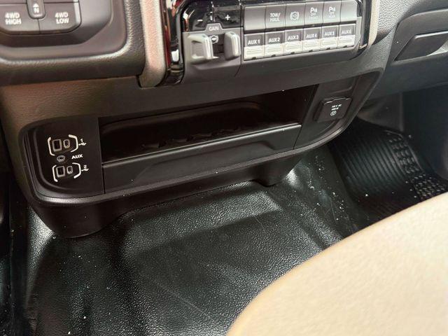 2026 Ram 3500 Tradesman Crew Cab 4x4 64 Box