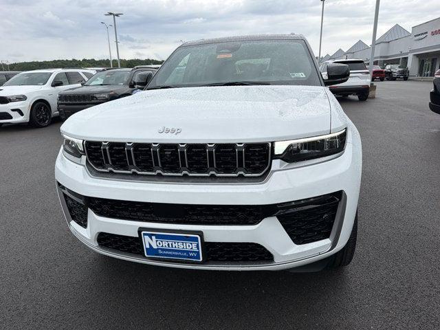 2027 Jeep Grand Cherokee GRAND CHEROKEE SUMMIT 4X4 2027 Jeep Grand Cherokee GRAND CHEROKEE SUMMIT 4X4