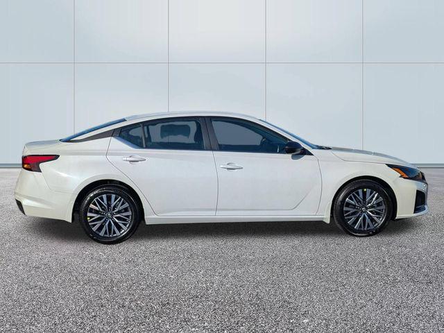2026 Nissan Altima SV FWD