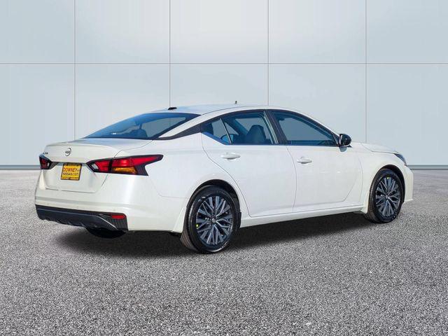 2026 Nissan Altima SV FWD