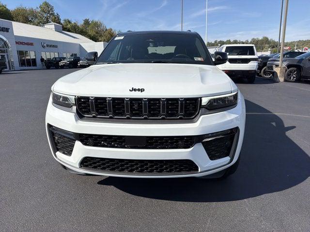 2027 Jeep Grand Cherokee GRAND CHEROKEE L SUMMIT 4X4 2027 Jeep Grand Cherokee GRAND CHEROKEE L SUMMIT 4X4