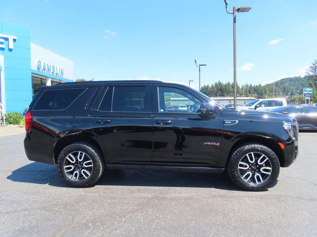 2023 GMC Yukon 4WD AT4