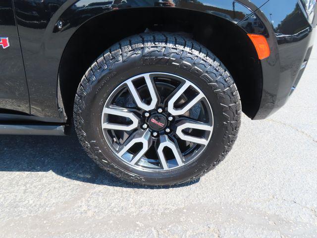 2023 GMC Yukon 4WD AT4