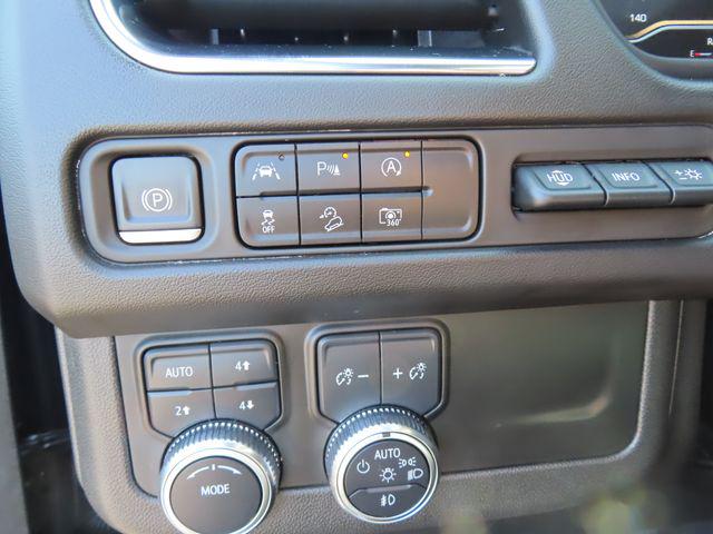 2023 GMC Yukon 4WD AT4