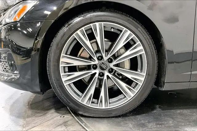 2023 Audi A6 Premium Plus 45 TFSI quattro S tronic