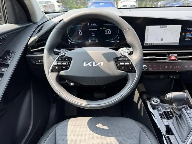2026 Kia Niro SX