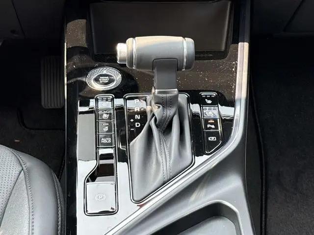 2026 Kia Niro SX