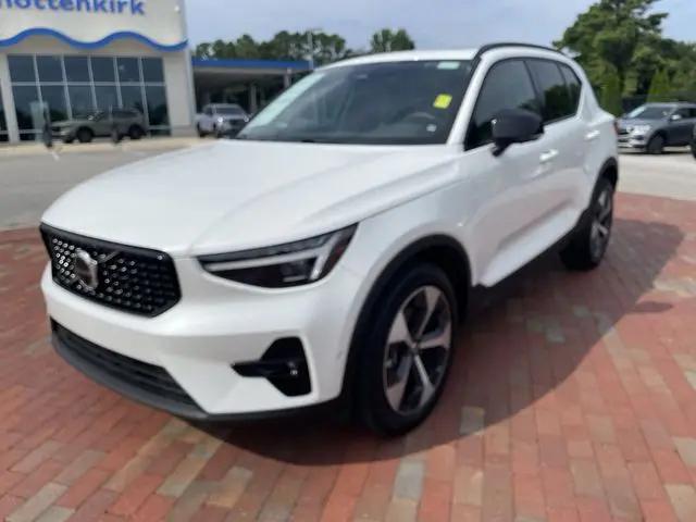 2026 Volvo XC40 Plus, B5 AWD Gas (mild hybrid), Dark for sale in Huntsville, AL