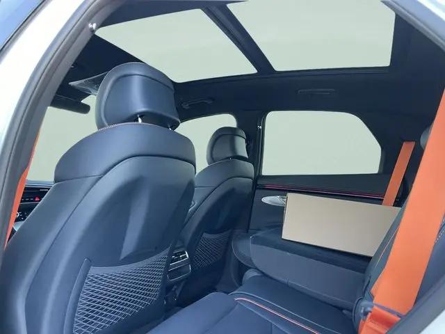 2026 Genesis GV70 3.5T Sport Advanced