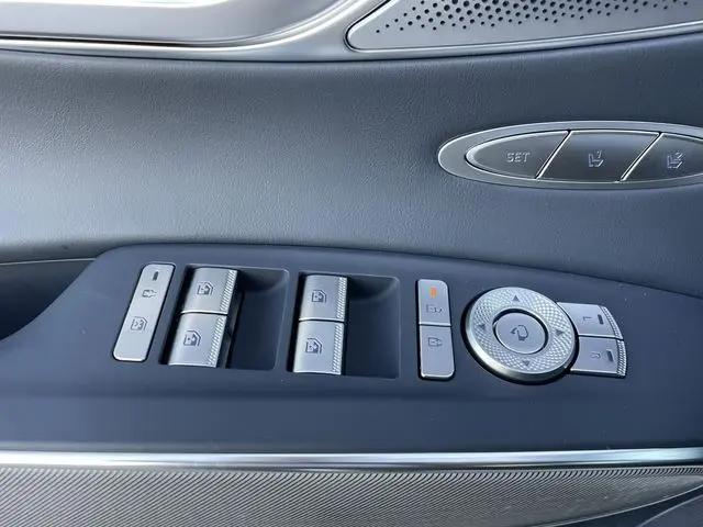 2026 Genesis GV70 3.5T Sport Advanced