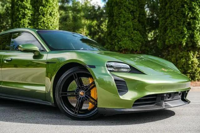 2020 Porsche Taycan Turbo S