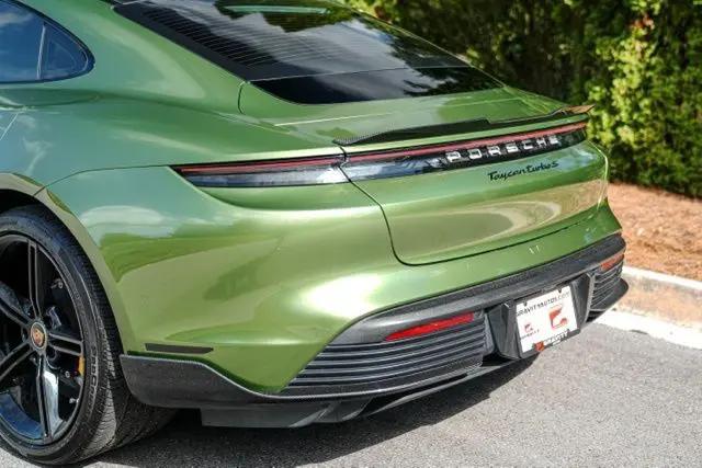 2020 Porsche Taycan Turbo S