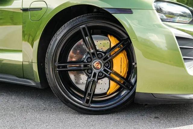 2020 Porsche Taycan Turbo S