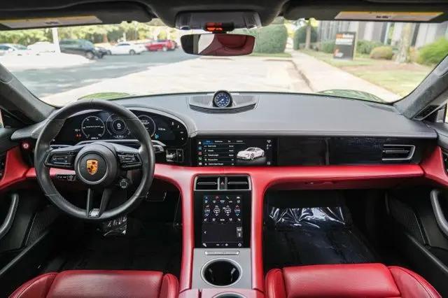 2020 Porsche Taycan Turbo S