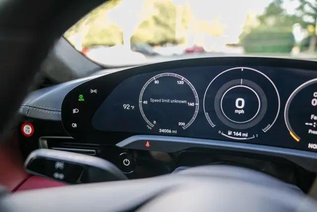 2020 Porsche Taycan Turbo S