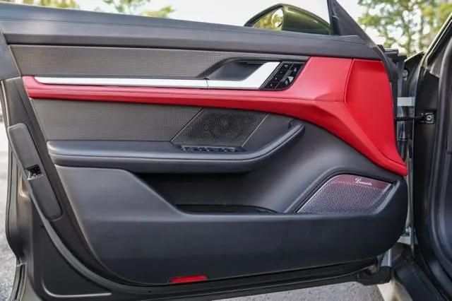 2020 Porsche Taycan Turbo S