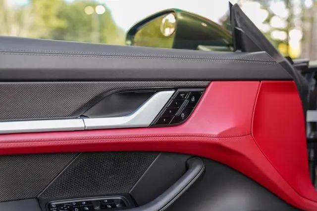 2020 Porsche Taycan Turbo S
