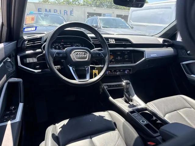 2025 Audi Q3 Premium 45 TFSI S line quattro Tiptronic