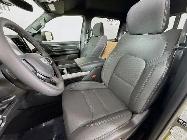 2026 Ram 1500 Big Horn Crew Cab 4x4 57 Box