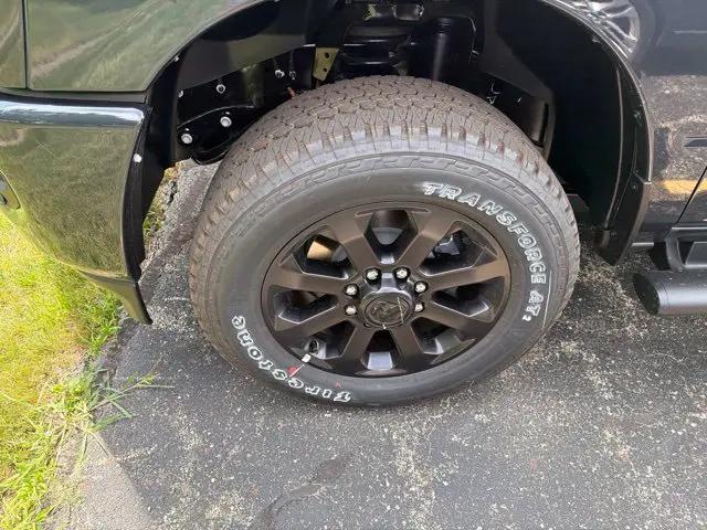 2026 Ram 2500 Black Express Crew Cab 4x4 64 Box